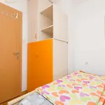 House Frane *