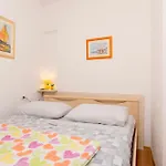 Casa de Férias House Frane *
